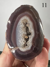 Load image into Gallery viewer, Sashe River Agate Nodules
