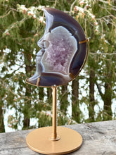 Load image into Gallery viewer, Beautiful Agate Moon with Stand
