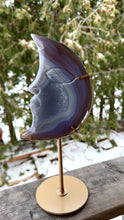 Load and play video in Gallery viewer, Beautiful Agate Moon with Stand
