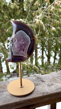 Load and play video in Gallery viewer, Beautiful Agate Moon with Stand
