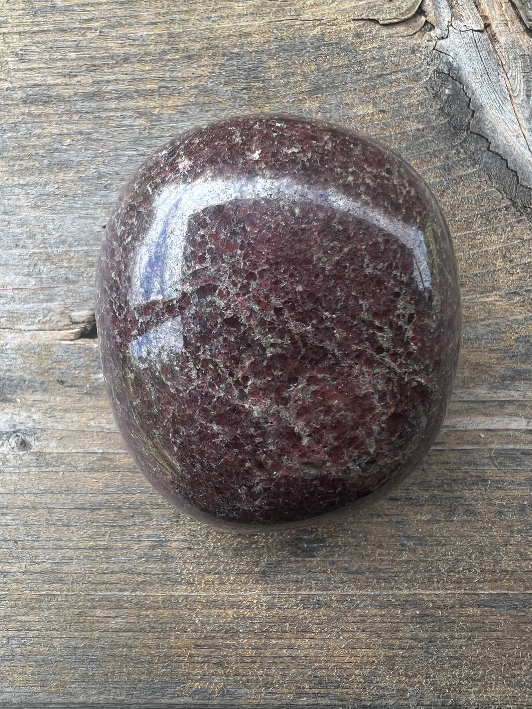 Garnet Palm Stone